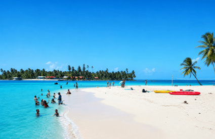 $37: Pasadía en San Blas