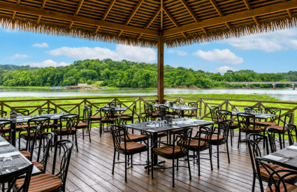 Paga $24: Almuerzo Buffet