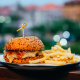 Paga $20: Entrada al Museo BEC y Hamburguesa thumbnail 1