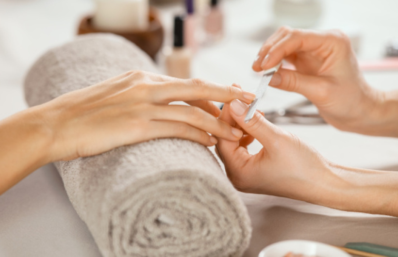 Desde $15: Rubber Gel, Soft Gel y Pedicure