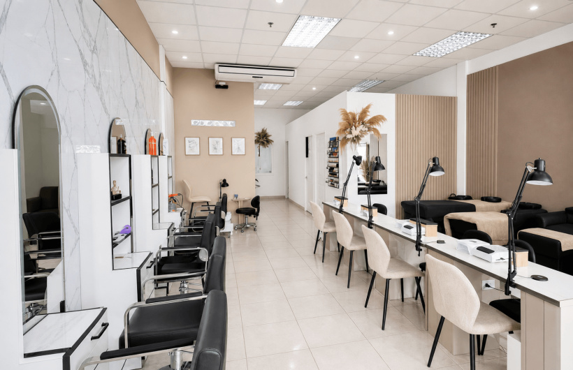 Desde 15: Manicure y Pedicure