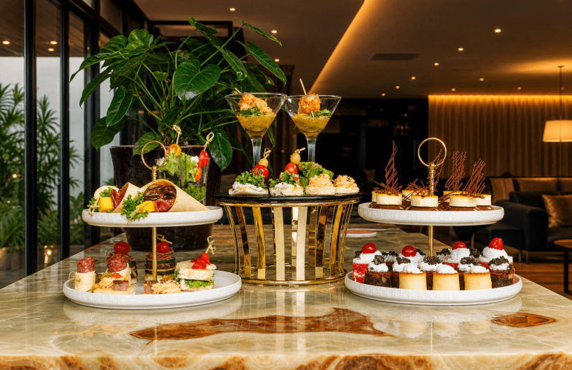 Desde $17: Tarde de Postres y Canapés