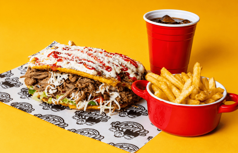 Desde $9.60: Patacones, Hot dogs y Hamburguesas
