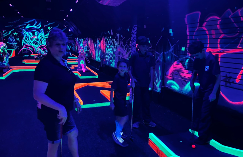 Paga $10: 2x1 en Mini Golf