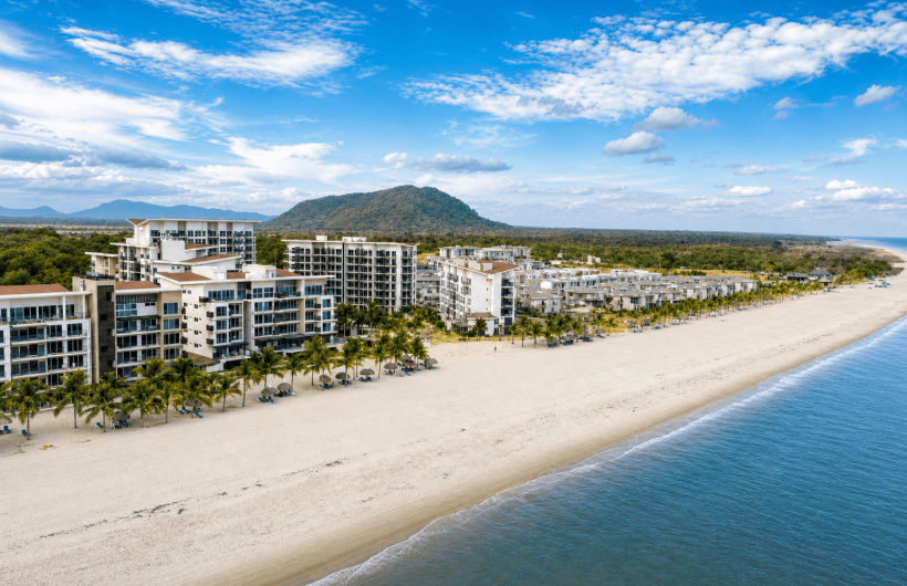 Paga $30: Pasadía en Playa Caracol