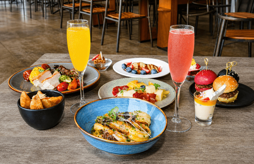 Paga $39: Brunch Dominical